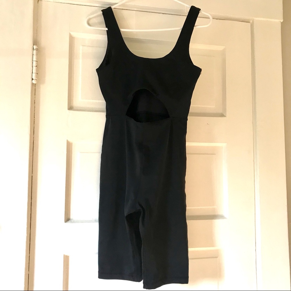***SOLD*** L’urv Stretch It Out Unitard - Picture 3 of 5